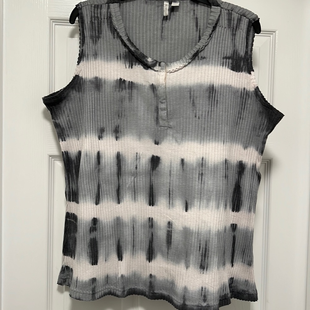 Women’s  Plus- Size Tye Dye Tank